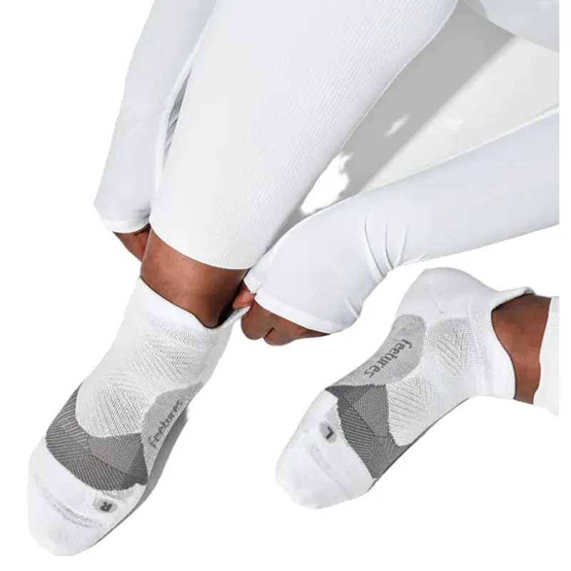 Feetures Elite Light Cushion No Show Socks Tab - White-2