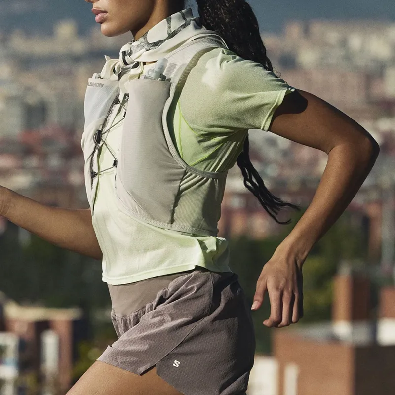 Salomon Gravel Skin 4 Unisex Running Vest - Silver Cloud/Iron-5